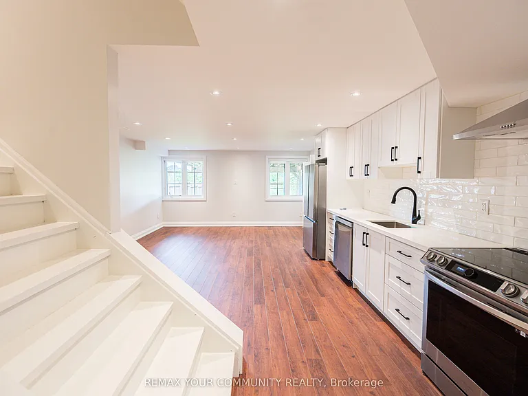 176 Aishford Rd #LOWER — Photo 21