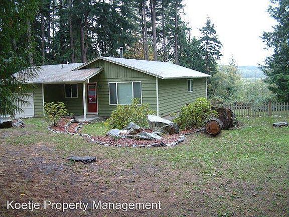 2nd image of 4135 Balsam Pl