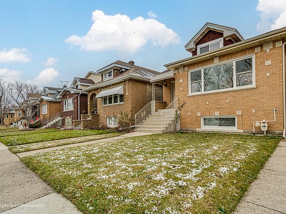 2nd image of 3110 N 76th Ave