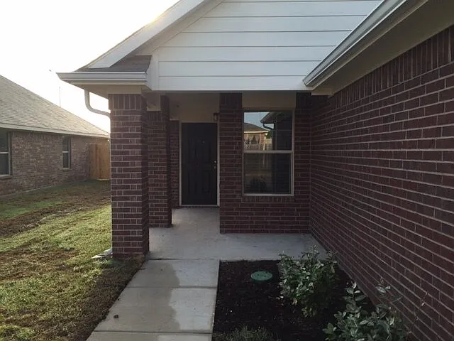 4105 Summersweet Ln — Photo 5