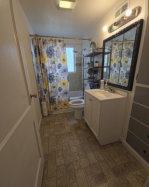 2nd image of 1509 Potter Ave