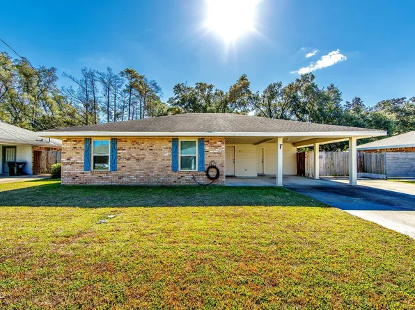 106 Honeysuckle Dr, Schriever, LA 70395