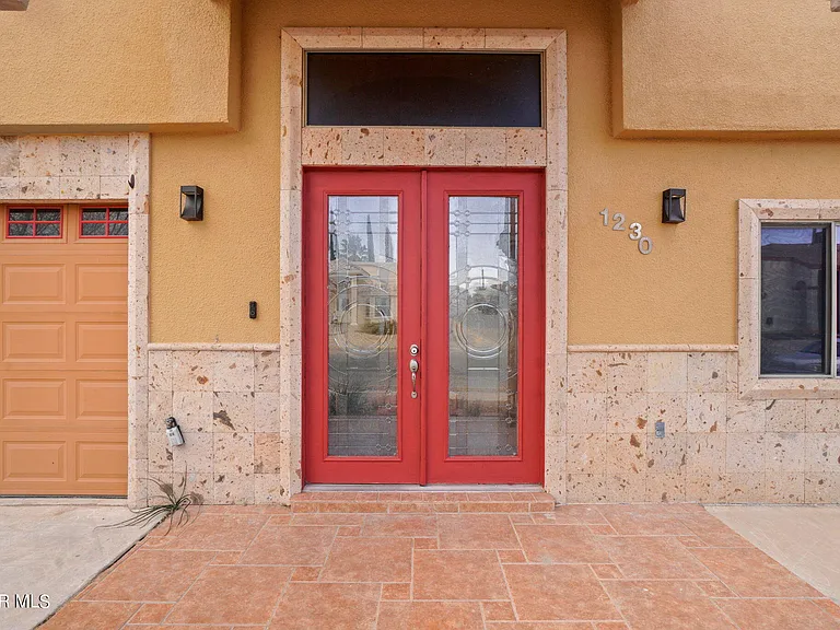 1230 Olga Mapula Dr — Photo 3