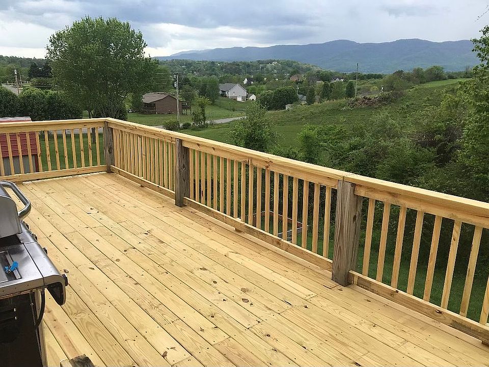 2nd image of 347 Perkins Ln