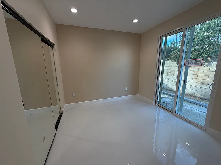 10685 Paloma Ave — Photo 16