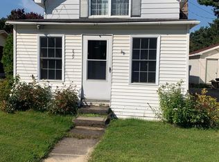 829 Depot St, Burke, NY 12917