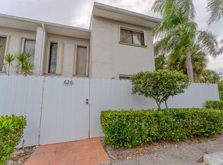 626 NE 195th St #626, Miami, FL 33179