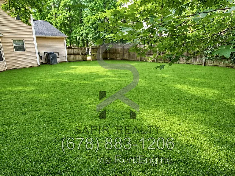 6865 Fielder Ct — Photo 4
