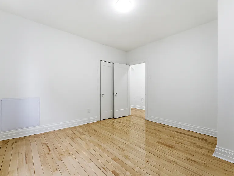 235 Cooper St — Photo 15