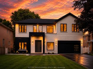 98 Babcombe Dr, Markham, ON L3T 1N1
