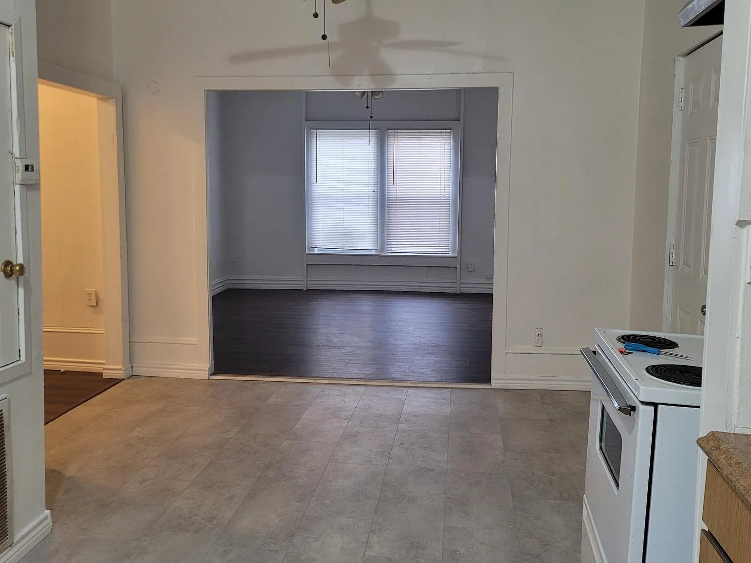 2 bed, 1100 sqft, $1,025 — Photo 4