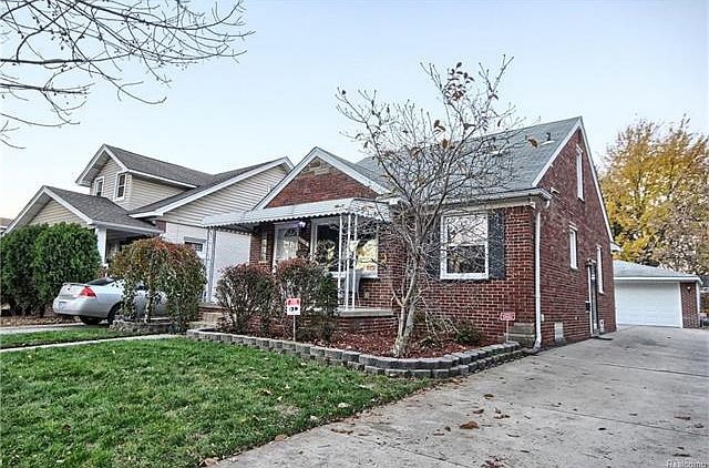 1st image of 1118 Lincoln Ave