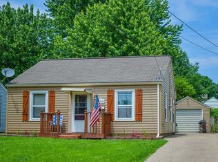 905 E Gift Ave, Peoria, IL