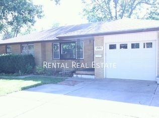 1901 S 48th St, Lincoln, NE 68506