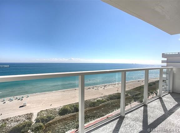 DIRECT OCEAN VIEW.