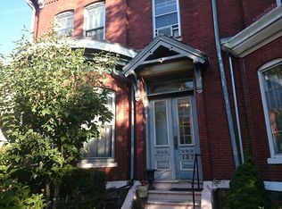 137 Walnut St #1, Brookline, MA 02445