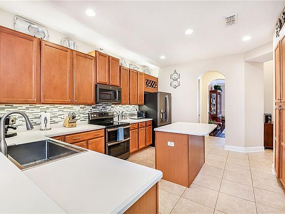 5th image of 3616 Heirloom Rose Pl