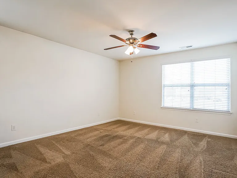657 Rose Mallow Dr — Photo 4