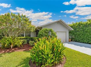 715 96th AVE N, NAPLES, FL 34108