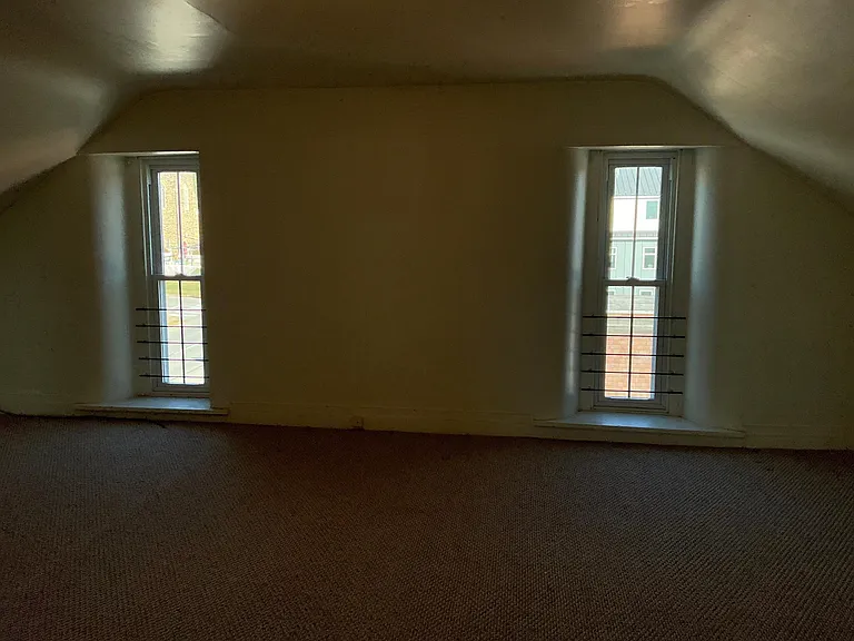 502 W State St #2 — Photo 9