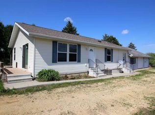 10449 Highway 62, Maquoketa, IA 52060