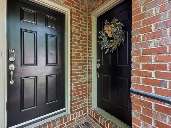 2nd image of 6409 Paulson Pl