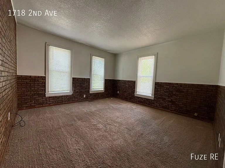 1718 2nd Ave — Photo 8