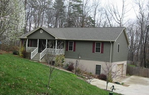1st image of 270 Big Hill Ln