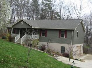 270 Big Hill Ln, Mount Solon, VA 22843