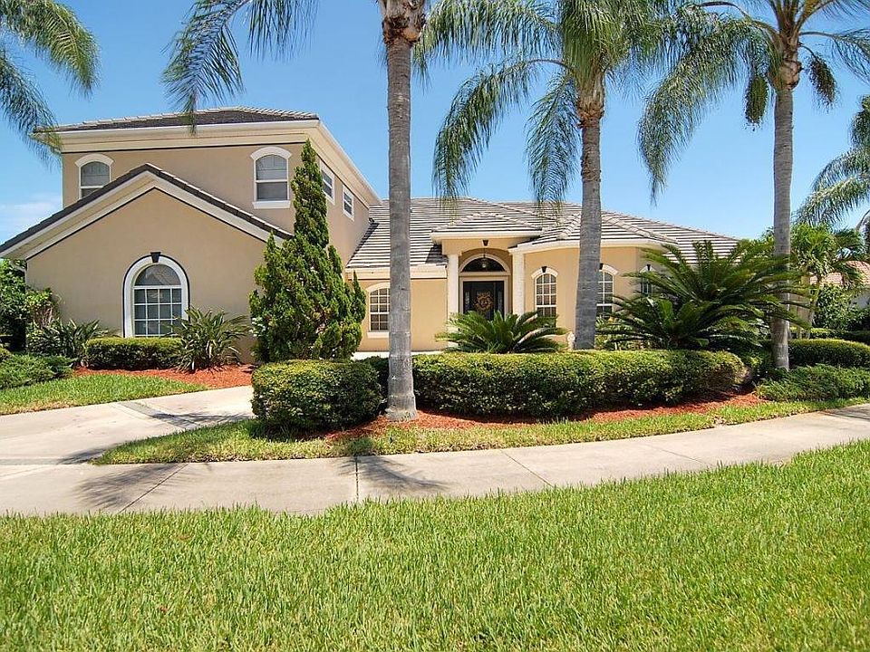 1st image of 687 Nicklaus Dr