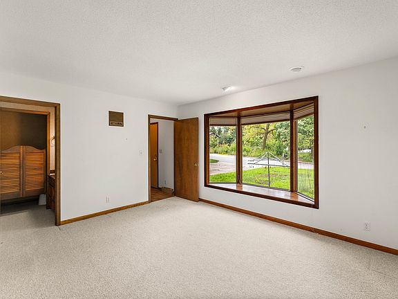 4th image of 200 Westbend Cir