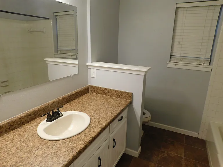 4220 Birdwell Dr — Photo 20