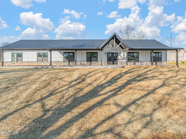940 Thorngrove Pike, Strawberry Plains, TN 37871