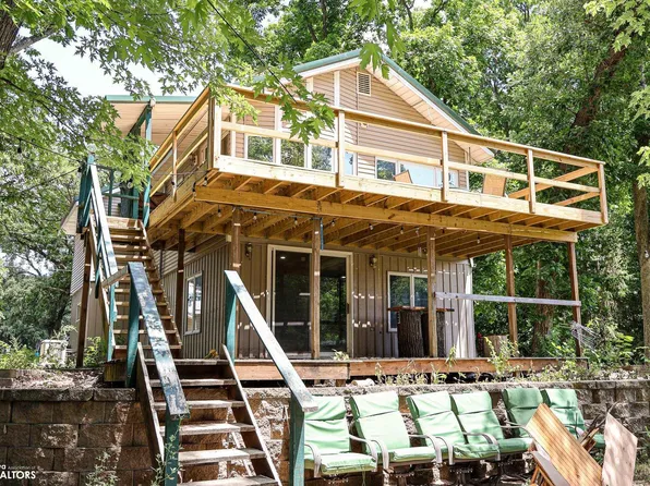 120 Country Club Dr, Humboldt, IA 50548
