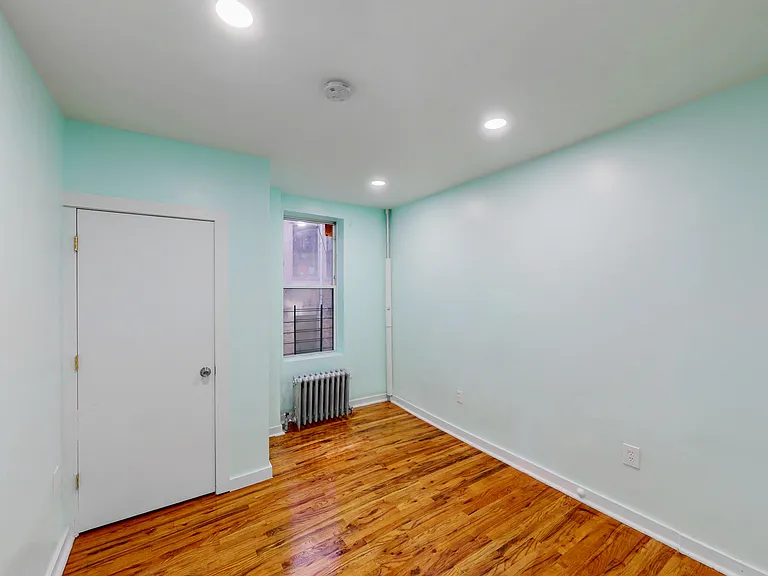 1570 Eastern Pkwy #1 — Photo 9