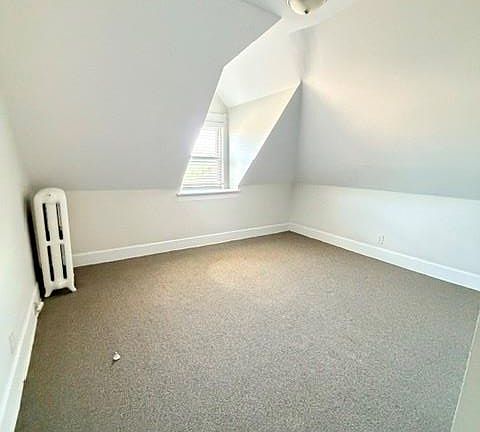 4th image of 48 Hudson Ter APT 3