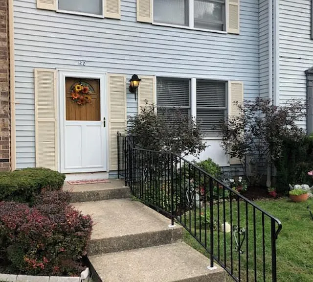 22 Lemon Tree Ct — Photo 1