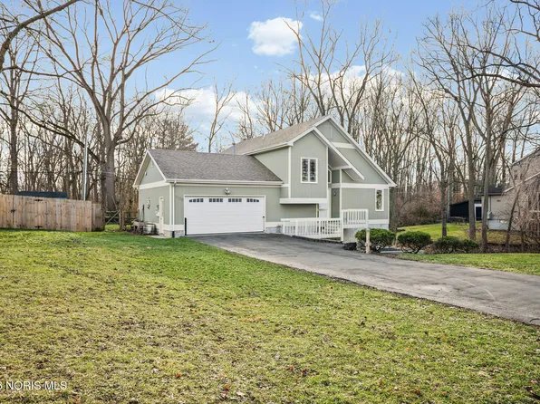 1125 Glen Meadow Dr, Findlay, OH 45840