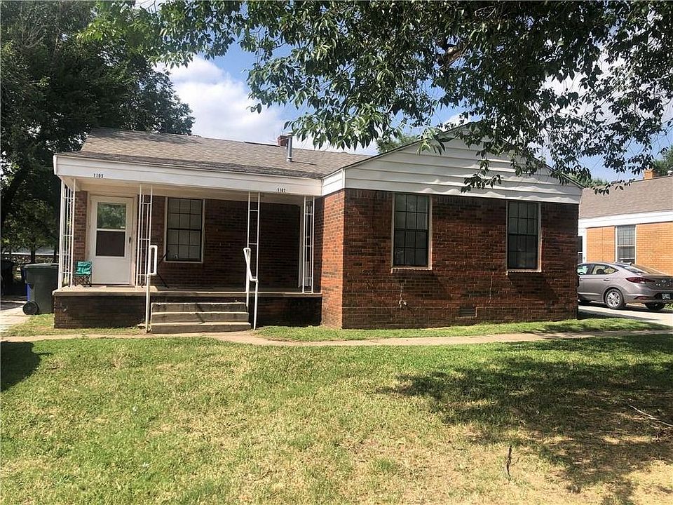 1st image of 1107 Arkansas St
