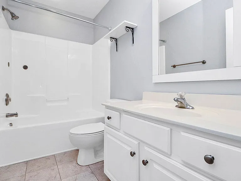 1032 Tabard Ln — Photo 12
