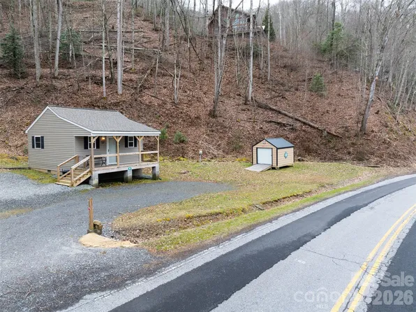 3807 Highway 28, Robbinsville, NC 28771