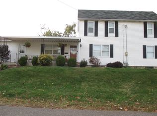 2440 Cherry St, Quincy, IL 62301