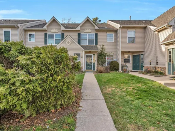 2711 Falcon Ct #1306, Mays Landing, NJ 08330