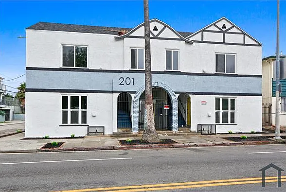 4201 Council St — Photo 10