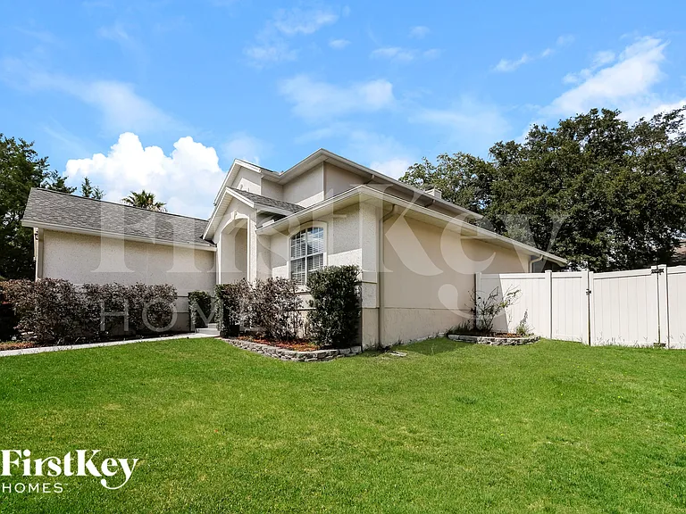 2921 Ravine Hill Dr — Photo 2