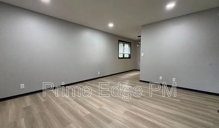 2532 T St #1 — Photo 5
