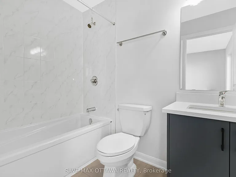 701 Glenroy Gilbert Dr #7 — Photo 15