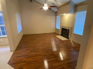 2601 Ashe Rd APT 4, Bakersfield, CA 93309