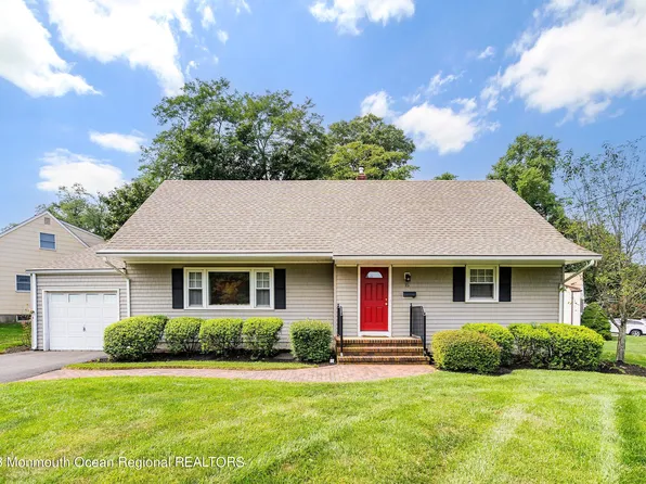 15 Elizabeth Drive, Oceanport, NJ 07757