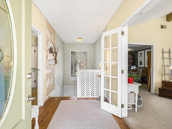 3rd image of 3125 Rosebud Rd